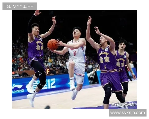 深圳篮球队防反策略分析及其对比赛结果的影响探讨