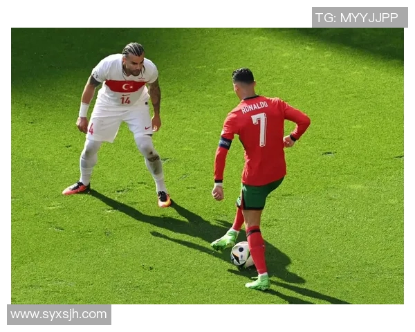 帅气足球明星精彩瞬间集锦动作视频带你领略球场魅力与激情